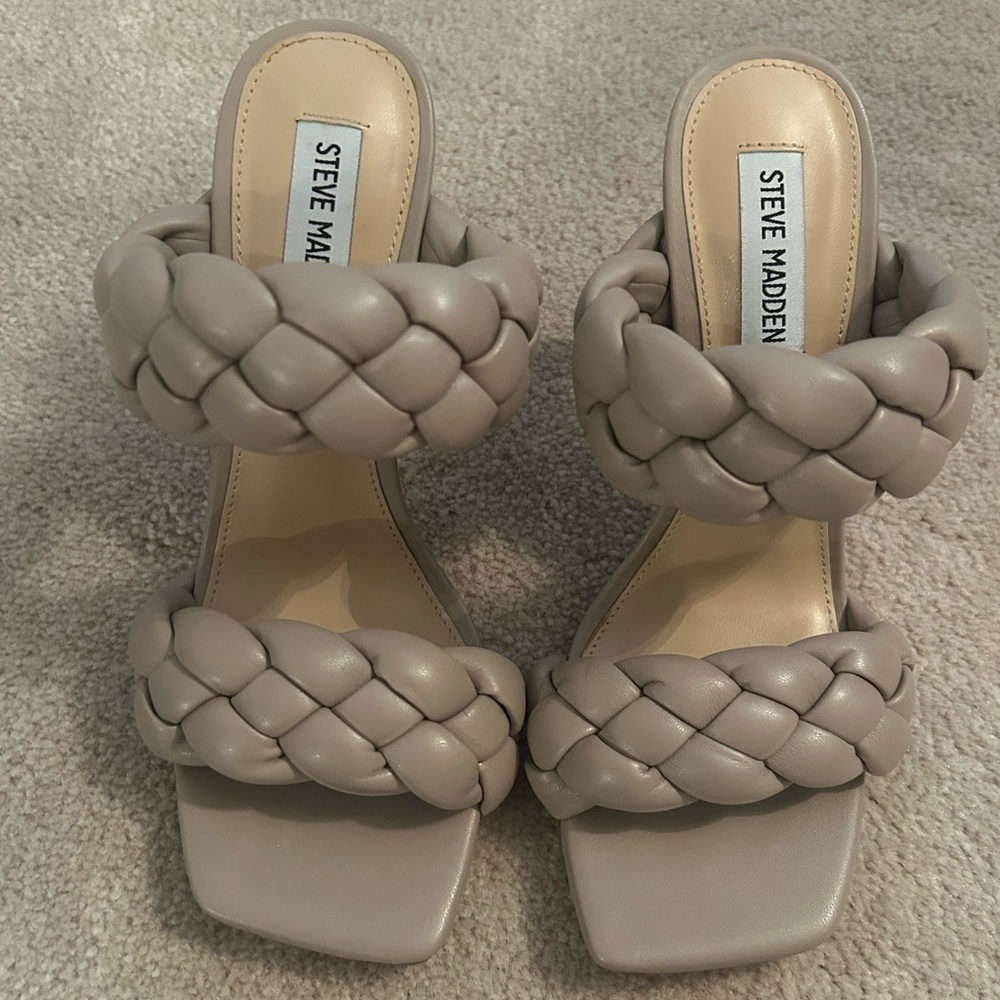 NWOT Steve Madden Kenley Heel Puffy Braided Beige Size 8